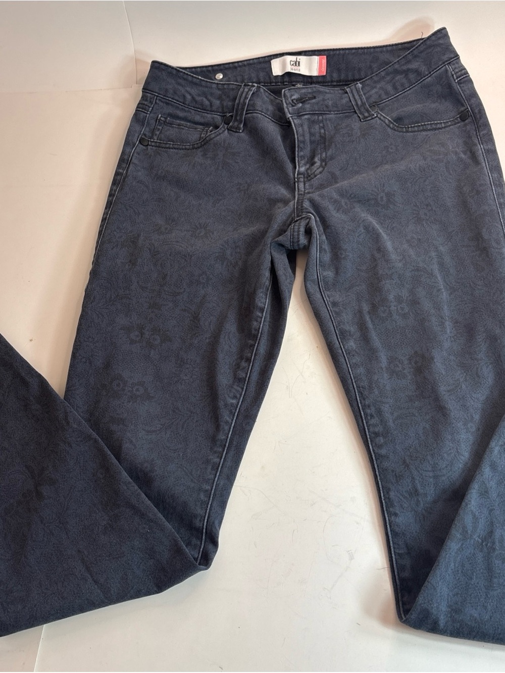 Cabi Women’s Sz 4 Lace Curvy Skinny Jeans Navy Blue Black Floral Lace Style 3196